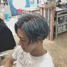 kota takenouchiさんはinstagramを利用しています ホワイトグレージュにターコイズメッシュをオン スタイリングはウェットスタイルのスパイラルパーマ風セットです 夏はこんなド派手カラーもオススメです メンズショート スパイラルパーマ