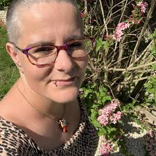 Southampton woman raises almost £3,000 during charity hair cut