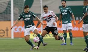 Por guilherme guarche, do centro de memória com a colaboração de josé roberto brandi, da assophis o santos futebol clube enfrentou a seleção da frança quando goleou por 6 a 1, em partida disputada no ano de 1930, a seleção francesa retornava da copa do mundo disputada no uruguai e aproveitou a parada no porto de santos para enfrentar o time. Sao Paulo X Palmeiras Provaveis Escalacoes Desfalques E Onde Assistir Lance