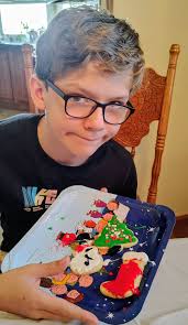 What to do with damaged cookies instead of feeding wildlife?