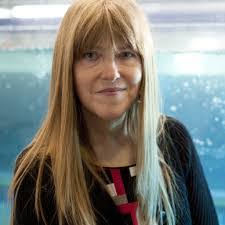 Diane Horn's Instagram, Twitter & Facebook