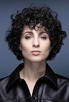 Barbara Pravi's Instagram, Twitter & Facebook