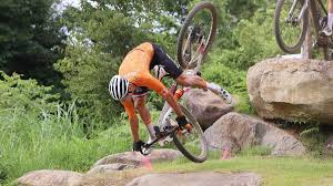Een gouden medaille winnen op de mountainbike. Duts4 0qefmeqm