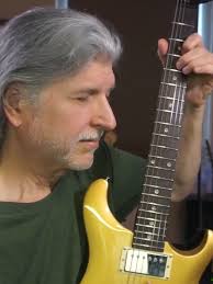 Master Guitar Techniques for Fast and Fluid Playing