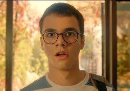 Filmul reuşeşte să transmită o anumită emoţie, sfârşind prin a te lăsa cu o „stare de bine. Oh Ramona Trailer En Cineuropa