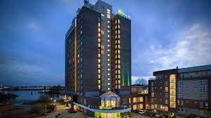 Holiday inn hamburg in hamburg (rothenburgsort) ist nur 15 minuten fahrt von mönckebergstraße und hamburger rathaus entfernt. Holiday Inn Hamburg Hamburg Holidaycheck Hamburg Deutschland