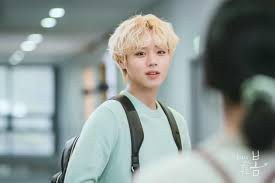 At a distance, spring is green diễn viên: At A Distance Spring Is Green Capcus