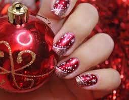 Fingernagel Design Elegant Rot Glitzer Sterne French Manicure Nageldesign Nagelideen Fingernagel Design