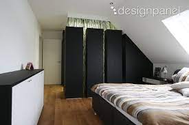 A daybed from the 50 s, a small desk, an. Home Lifestyle