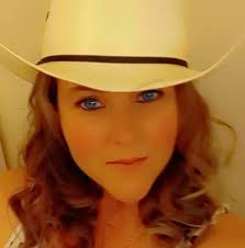 Chelsea Houska and Family Fans