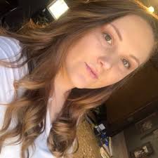 Lorelei Smith (@loreleilyly23)