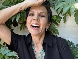 Sandra "Sandy" Jean Holzinger-Sanchez's Memorial Website