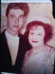 Clean up old family photo from 70s?