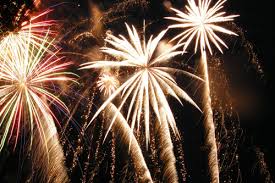 Aber dass dieser schweizer 1.august feuerwerk brauch auch grosse schattenseiten hat wird immer ein wenig unter den tisch. Schaffhausen Mit Feuerwerk Am Rheinfall Reiseangebot Echle Reisen Gmbh