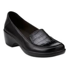 Clarks May Thistle Leather Loafers Found At Jcpenney Loafers Loafers Black Black Leather Loafers