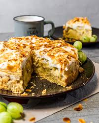 Vanille zucker 250 g schmand 1 päck. Stachelbeerkuchen Mit Baiser Das Wohl Einfachste Rezept Aus 5 Zutaten