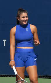 Bianca andreescu in a bikini. Mike Mcintyre A Twitter Bianca Andreescu Seemed Pretty Relaxed This Morning Plays Against Timea Babos In The Marquee Tuesday Night Match In Toronto Rogerscup Https T Co Pjkgi44mq1
