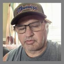 Stream Charlz Louis music