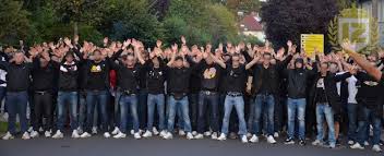 Get the latest lask linz news, scores, stats, standings, rumors, and more from espn. Ultrasnation On Twitter Fc Blau Weiss Linz Lask Linz 2nd Division Derby In Austrian City Of Linz Good Show From Away Fans With Tifo Pyro 23 09 16 Https T Co Jxweel0hg1
