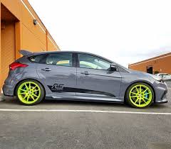 Love That Side Shot Modbargains Modauto Focus United Ford Focus Rs Focusrs Owners Fordamerica Hre Wheels Ford Focus Rs Ford Focus Hatchback Ford Focus