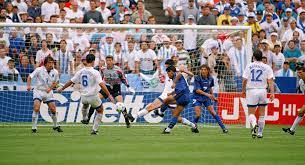 Relevanta oferte recente pret asc pret desc timp ramas asc timp ramas desc. Campionatele Mondiale De Fotbal FilÄ Cu FilÄ Xv Sua 1994 Foto Video