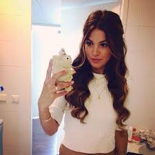 Half Up Half Down Hair Middle Part Google Search Hair Down Hairstyles Wedding Hair Down