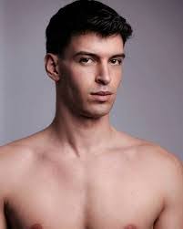 Daniel Lorente's Instagram, Twitter & Facebook