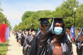 College of Staten Island graduates 2,733 students ...