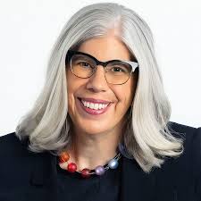 Top Strategies to Improve Communication Skills for Technical Leaders in AEC 