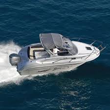 Available for rent from 199 € / day on samboat. Cabin Cruiser Aussenborder 650 Saver S R L Open Sport Max 7 Personen