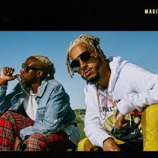 Handshakes in the hamptons and gettin' drunk in the mansions with you. Magic In The Hamptons Feat Lil Yachty Social House Vibbidi