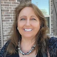 Sandra Binner's Instagram, Twitter & Facebook