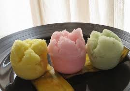 Hidangan tradisional mereka sering dikaitkan dengan kesejahteraan, tuah dan keuntungan besar. 12 Makanan Khas Imlek Yang Wajib Ada Saat Tahun Baru Imlek