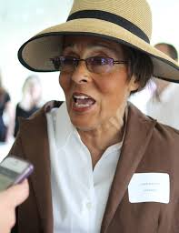 200 Foundation charity gala honors the late Ron Burton Sr.