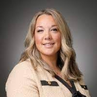 Karen Corvino's Instagram, Twitter & Facebook