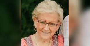 BETTY JUNE JACKSON STINNETT Obituary