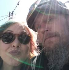 Who makes a kit for the first gen S10/Sonoma?