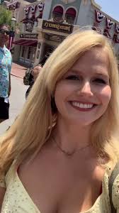 Tori Floyd (@tbone567)