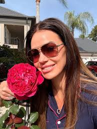 Fast Growing Winter Blooming Perennial Plants for Sale