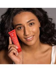 Apivita Bee Sun Safe Κρέμα Προσώπου Κατά των Πανάδων & των Ρυτίδων με Χρώμα  Golden SPF50, 50ml < Αντηλιακά Προσώπου