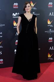 Marion Cotillard S Best Outfits Marion Cotillard Style Marion Cotillard Fashion Her father's family is from brittany.