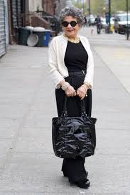 Dresses For Women Over 70 Stylish Looks 70 Year Old Women Fashion Older Women Fashion