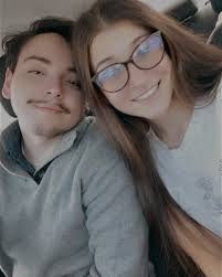 Carlee Johnson 🥀🧡 (@carleejohnson3) • Instagram photos and videos