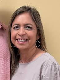 🌟Employee Spotlight🌟 Name: Lanie Jones Favorite color: turquoise Fact:  I've lived