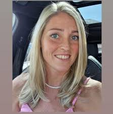 Planning my Trip for dec but without a car. Travelling alone. Is there an  option to come from Playa Amarillo to Las Peñitas? If somebody already  knows he/she wants to travel alone