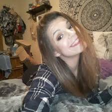 Olivia Marsh (@oliviamarshhhh)