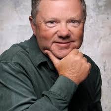 Murray Pearson's Instagram, Twitter & Facebook