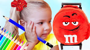 Diana ana Roma playing School