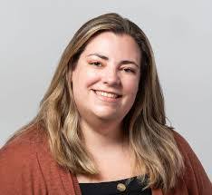 Jessica Schneck's Instagram, Twitter & Facebook