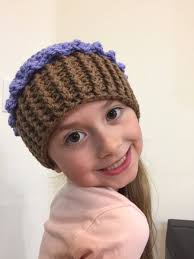 Knit Cupcake Hat , Cupcake Beanie, Crochet Newborn Hat, Baby Cupcake Hat,  Newborn Photo Prop, Costume Cosplay Hat, Winter Birthday Hat